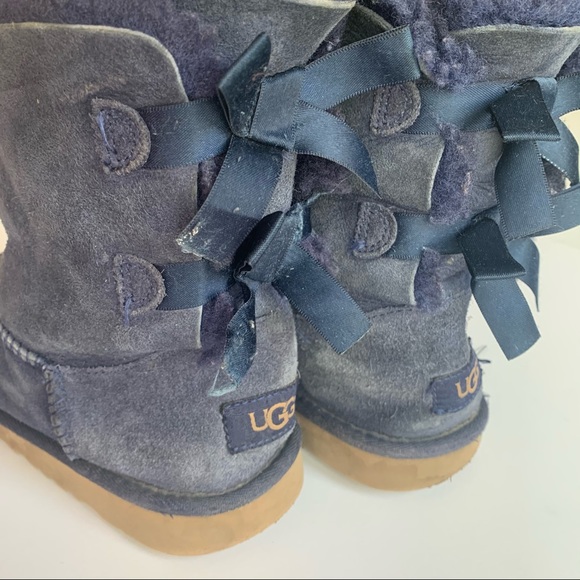 Ugg Bailey Bow Boots - Picture 4 of 11